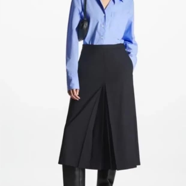 COS 플래티드 플리츠 울 미디 스커트 Eur34