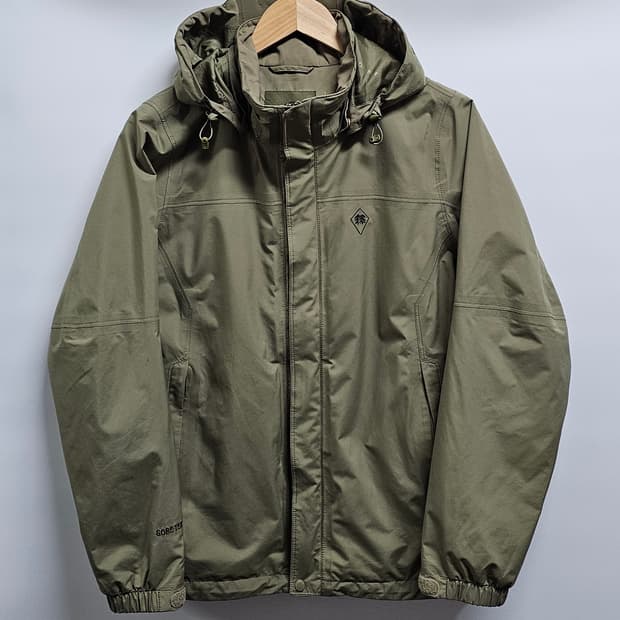 코오롱스포츠 여성 고어텍스 바람막이 95