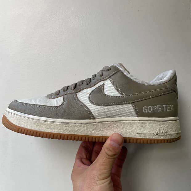 나이키 에어포스1 고어텍스 한글날 255