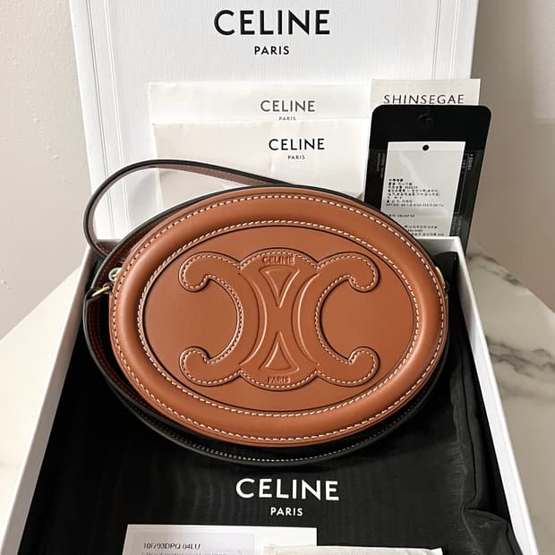 [S+급/정품] 셀린느 오벌 펄스 미니 크로스백 가방