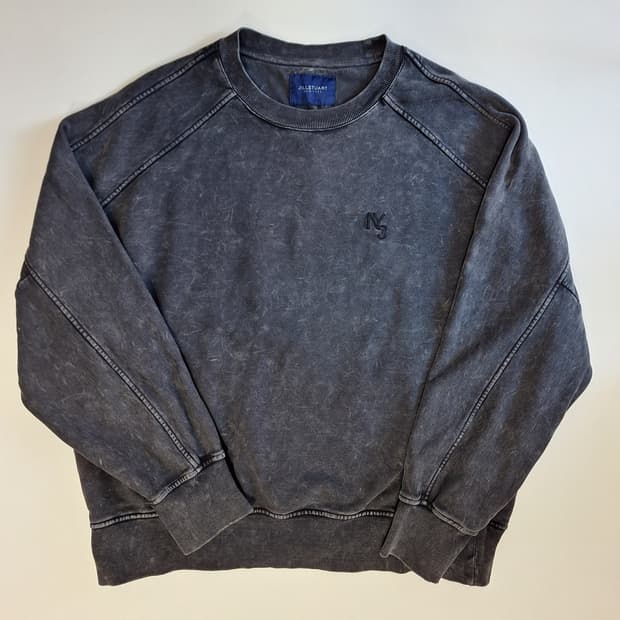 질스튜어트뉴욕 다잉맨투맨