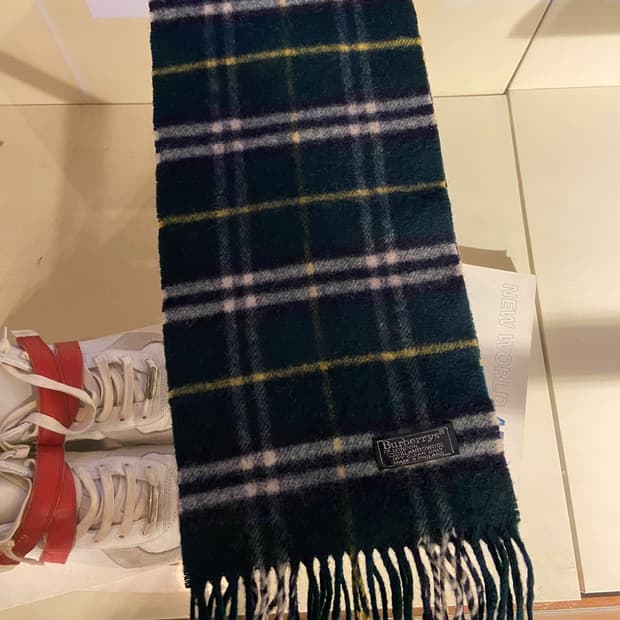 버버리 머플러 