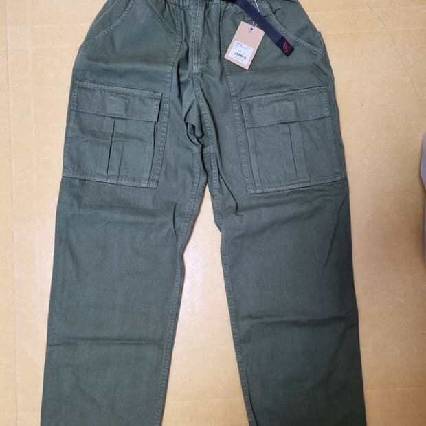 그라미치 gramicci 프론트 카고 팬츠 올리브 새상품