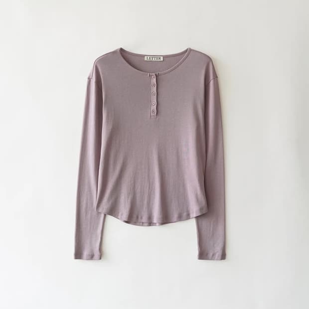 레터 letter button t-shirt