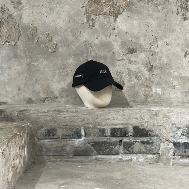 슈프림 x 라코스테 블랙 피케 6 패널 볼캡