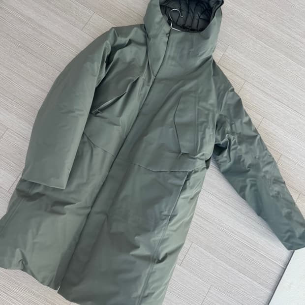 아크테릭스 베일런스 소린 다운 파카 M