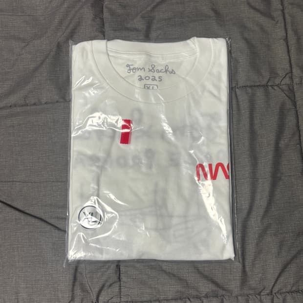 톰삭스 현대카드 전시회 한정 반팔티셔츠 xl