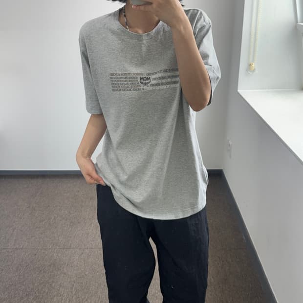 MCM 엠씨엠 그레이 반팔