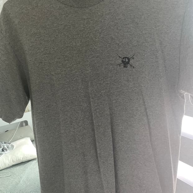 스투시 스컬 티셔츠 M