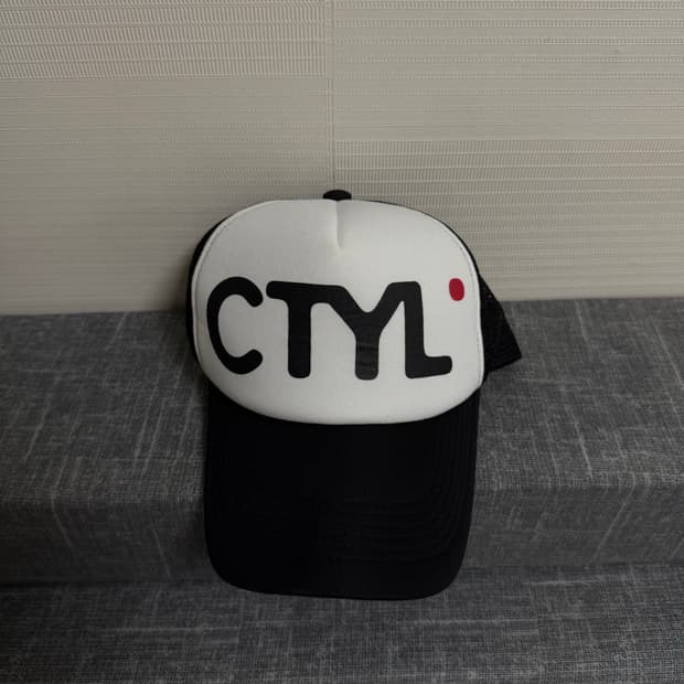 홍다빈 CTYL 트러커 볼캡