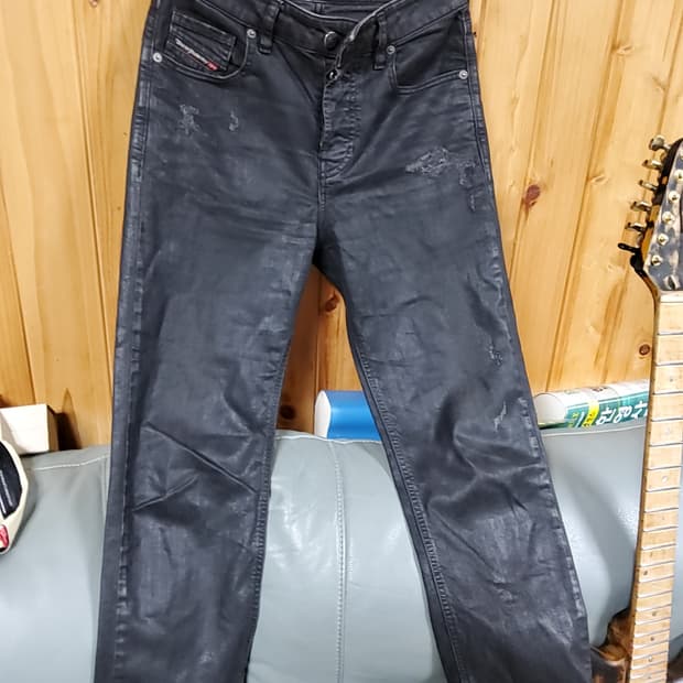 Diesel Aryel 블랙 코티드 진 24w