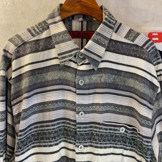 Vintage 티롤 패턴셔츠 L