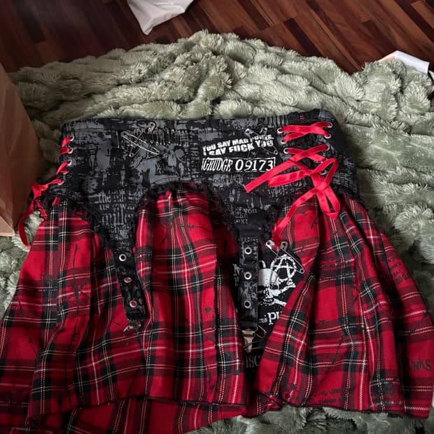 매드펑크 가터벨트치마