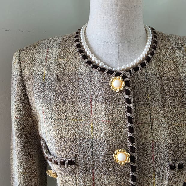 부클 트위드 자켓 