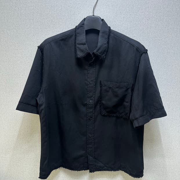 Zara 자라 코튼린넨 컷오프 반팔 하프셔츠