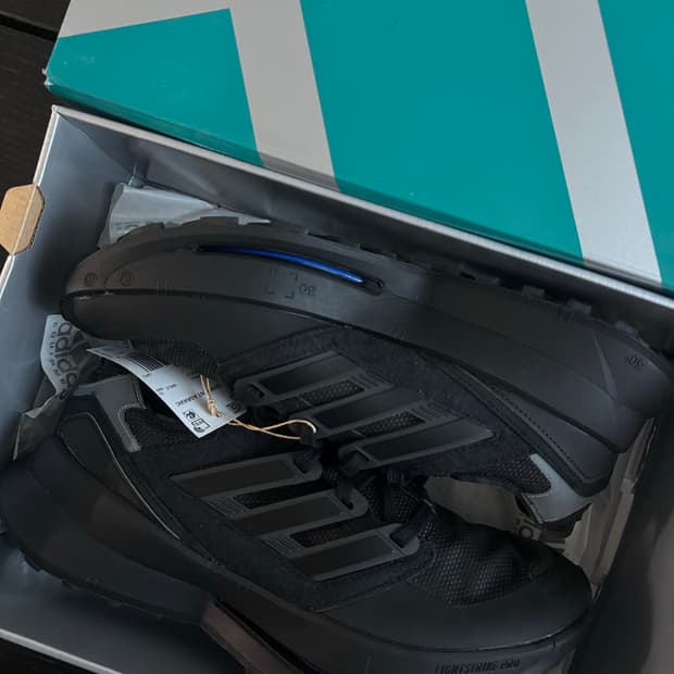 아디다스 Equipment Agravic 스니커즈 - 코어 블랙