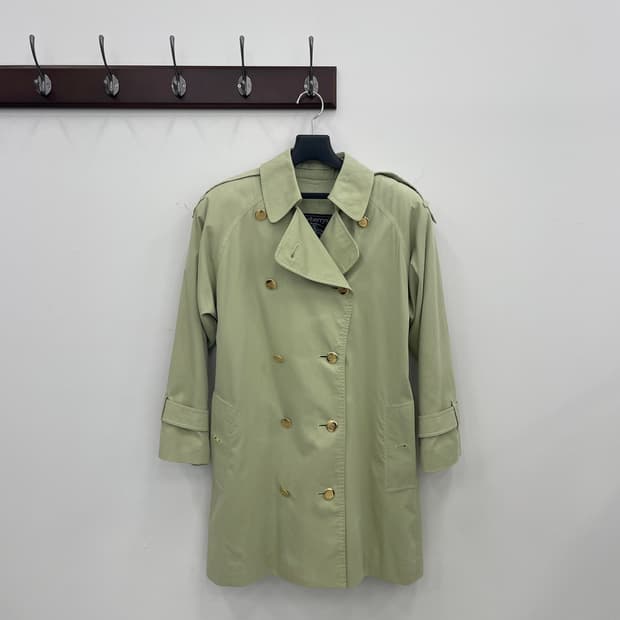 버버리 금장 더블 트렌치 카코트