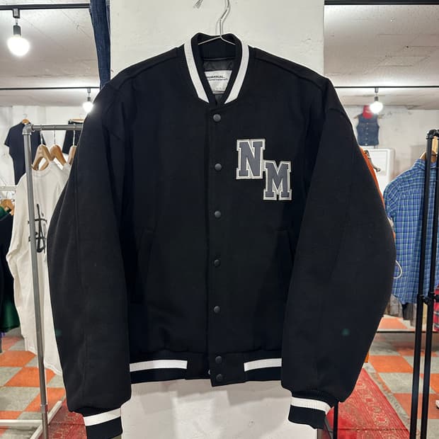 노메뉴얼 바시티 자켓