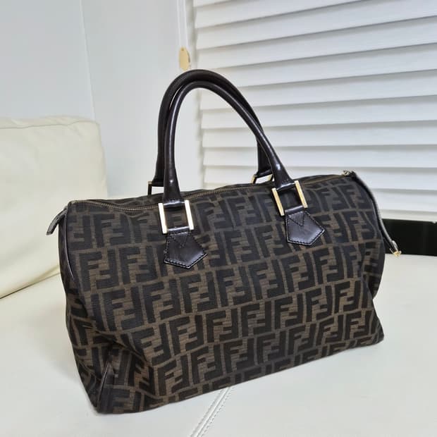 펜디정품 보스톤백30