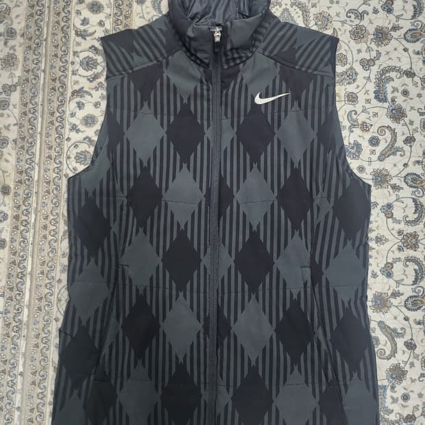 나이키 골프 다이아몬드 패턴 패딩 조끼 M