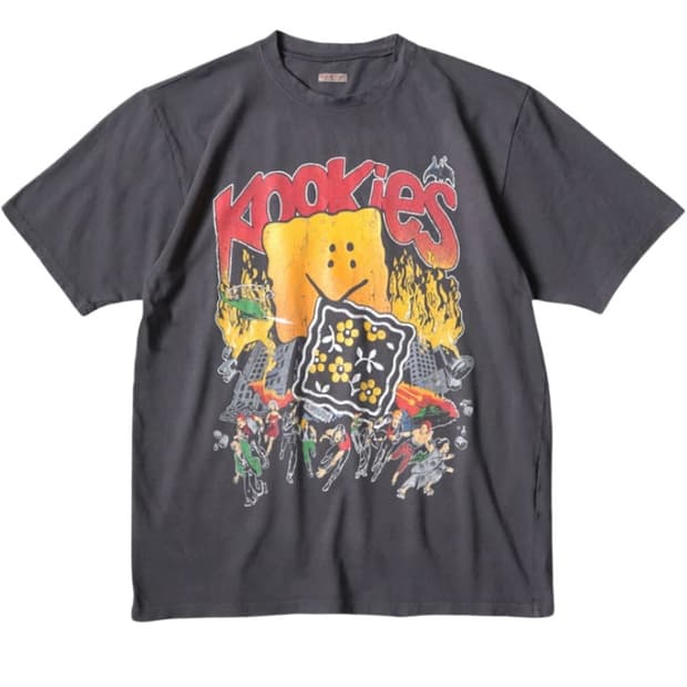 캐피탈 반팔티 새상품 m