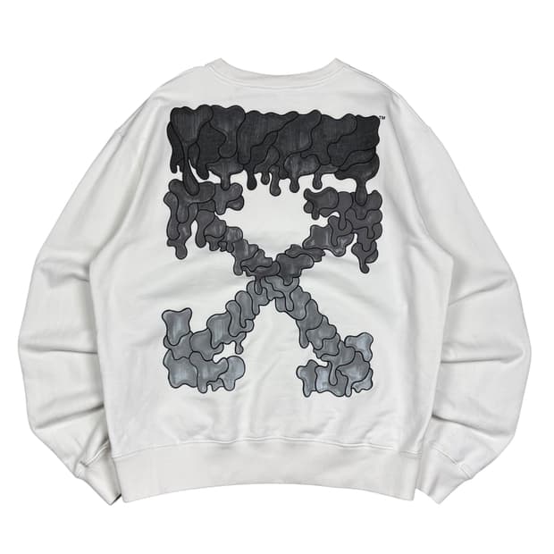 오프화이트 화이트컬러 마커 슬림 애로우 맨투맨