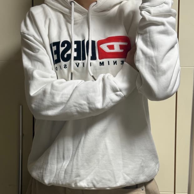 디젤 빅로고 화이트 후드티