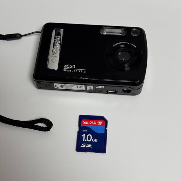 ✨희귀✨ Polaroid a520 폴라로이드 디카 디지털 카메라