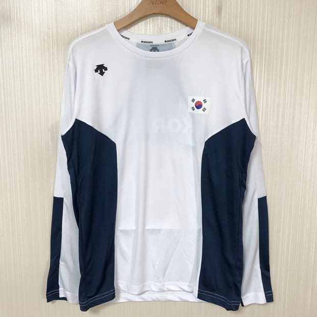 데상트국대 국대KOREA 국대트레이닝 긴팔티셔츠(흰) L(100)