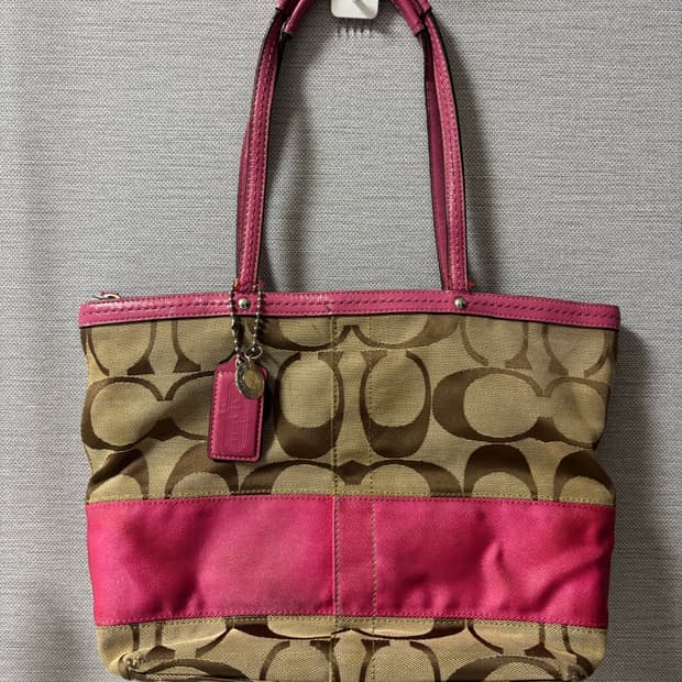 코치 시그니처 스트라이프 토트백 핑크 (Coach Signature St