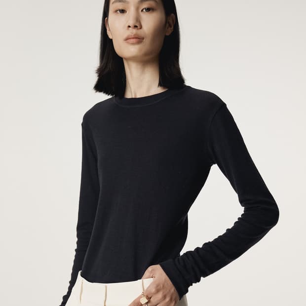 렉토 RECTO 슬림핏 울 저지 티셔츠 네이비