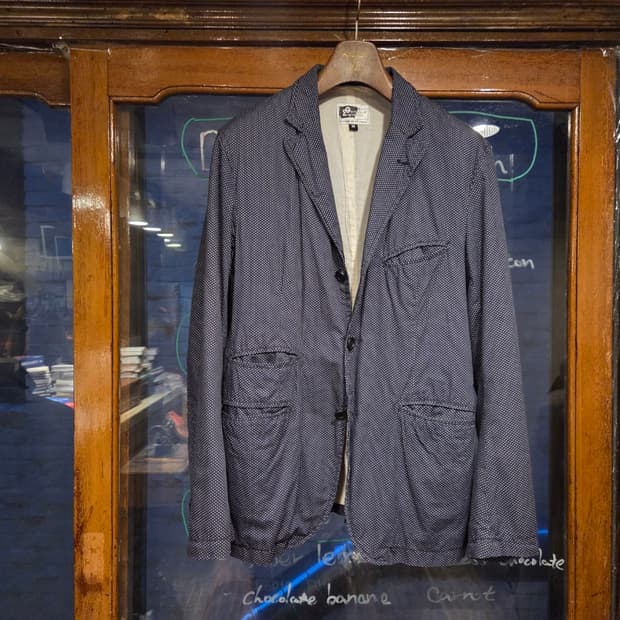 엔지니어드가먼츠 