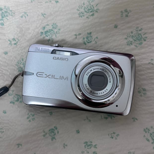 카시오 엑슬림 z550 디지털카메라 디카 카메라