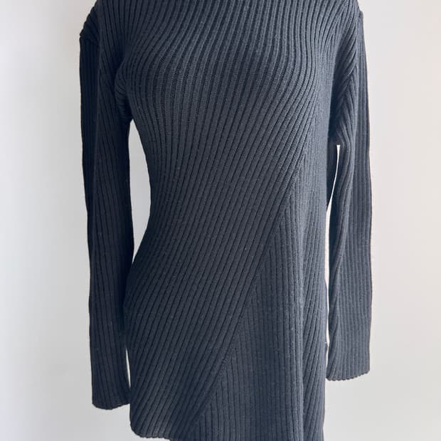 Max Mara 언발 니트 롱슬리브 
