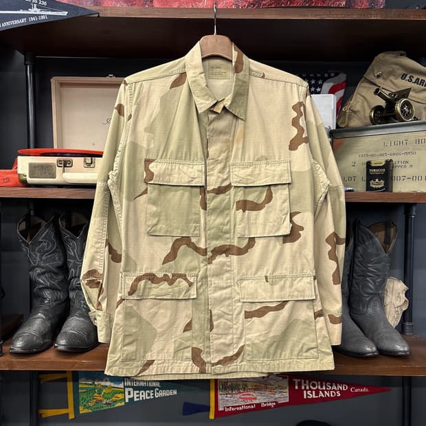 00s US Army 데저트 카모플라쥬 컴뱃 필드자켓 N1137