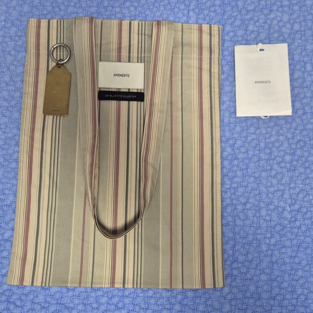 23F/W 컬렉션 아모멘토 에코백(+키링)