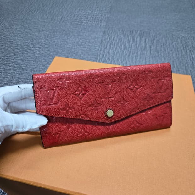 [특가][정품]루이비통 앙프레뜨 사라 장지갑