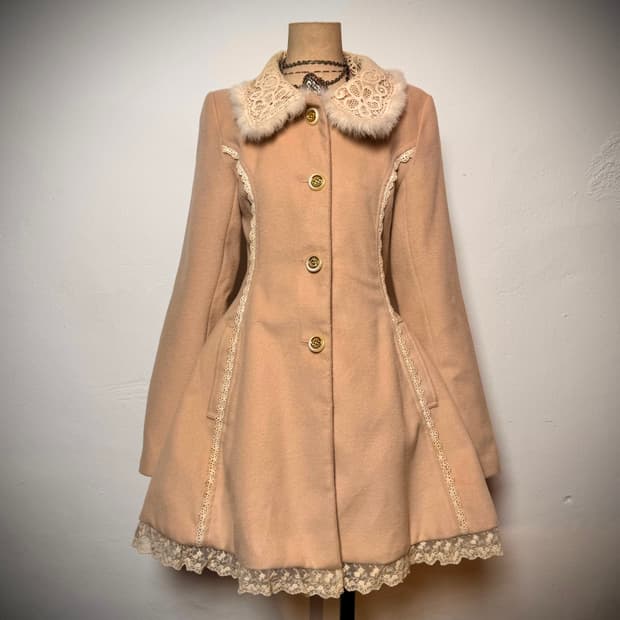 LIZ LISA 래빗퍼&크로셰 트림 포인트 코트