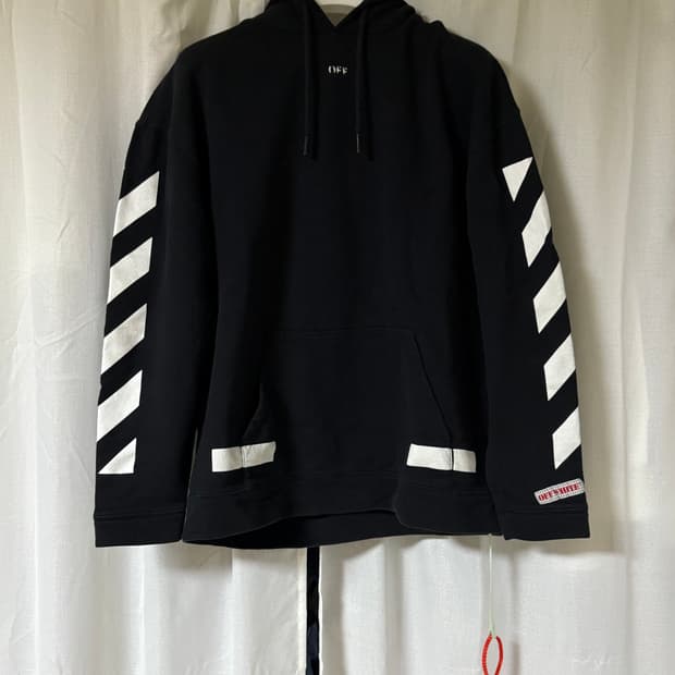 오프화이트 후드티