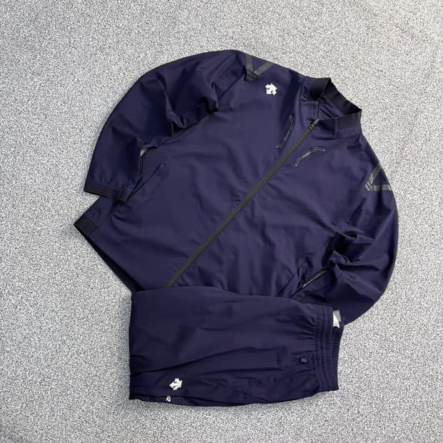 110 데상트 남성 트레이닝 셋업 0409J