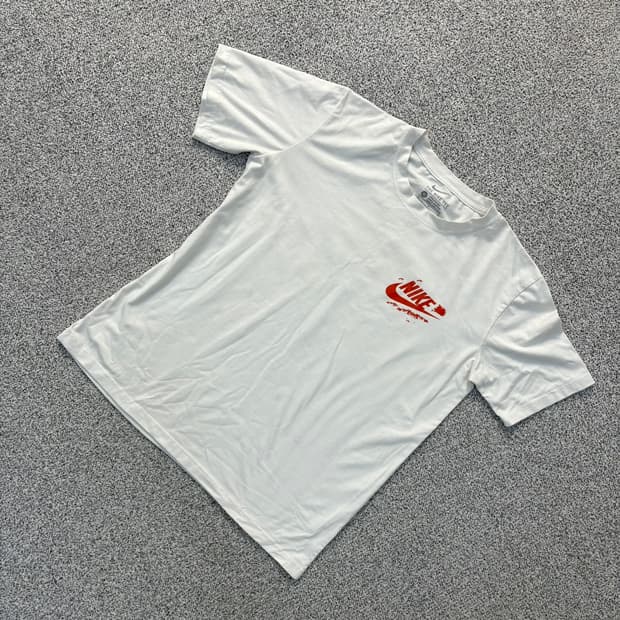 XL 나이키 여성 반팔 티셔츠 0623J1