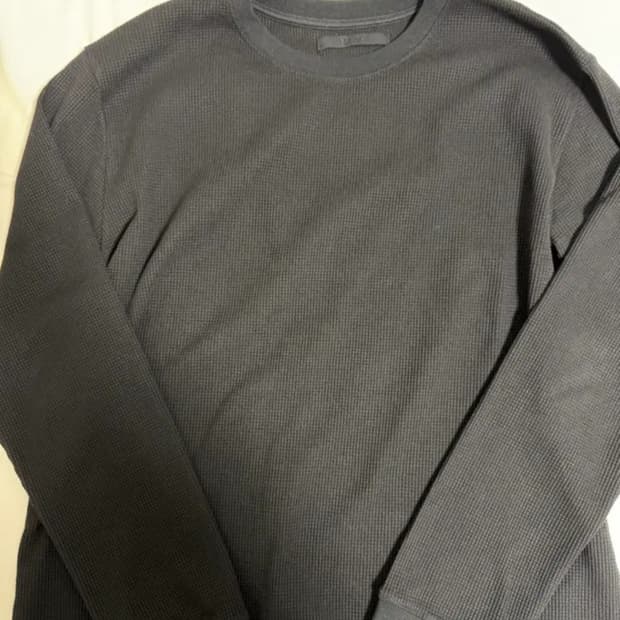 Htae 와플 롱슬리브 블랙