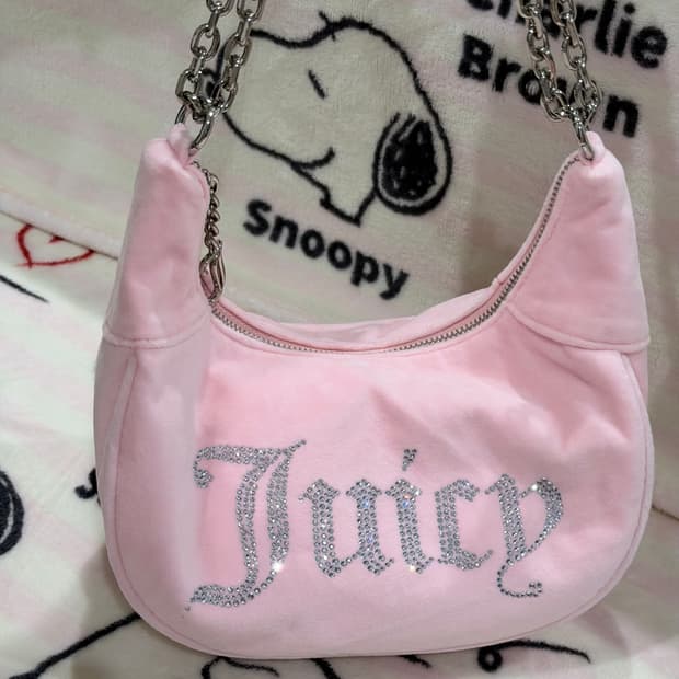 [신상✨프리뷰세일] 쥬시꾸뛰르 핑크 벨벳 체인호보백