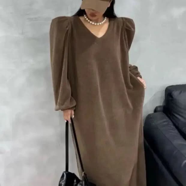[새상품] 블랙바비 어텀 퍼프 기모 롱원피스
