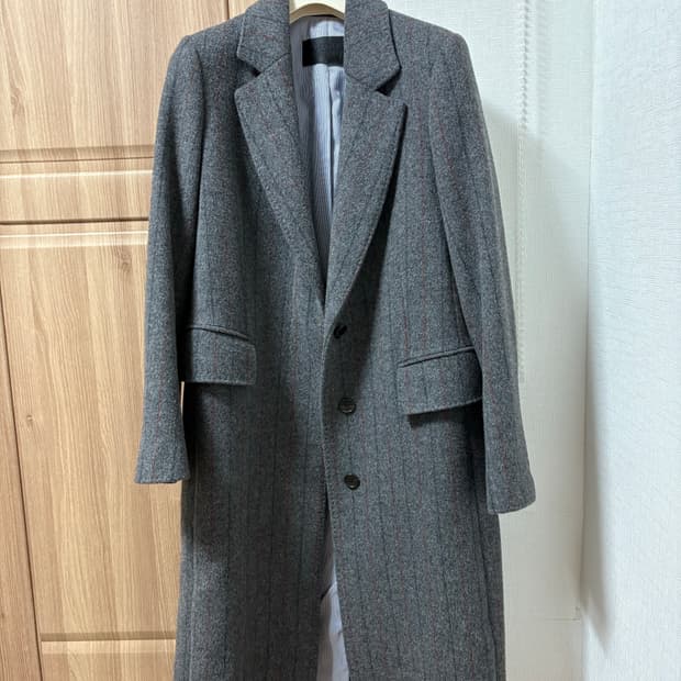 럭키슈에뜨 스트라이프 코트