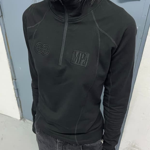 MPa  SOFT-SHELL HALF ZIP WOMAN M→L 교환