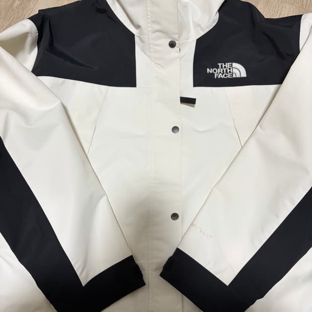 노스페이스 바람막이