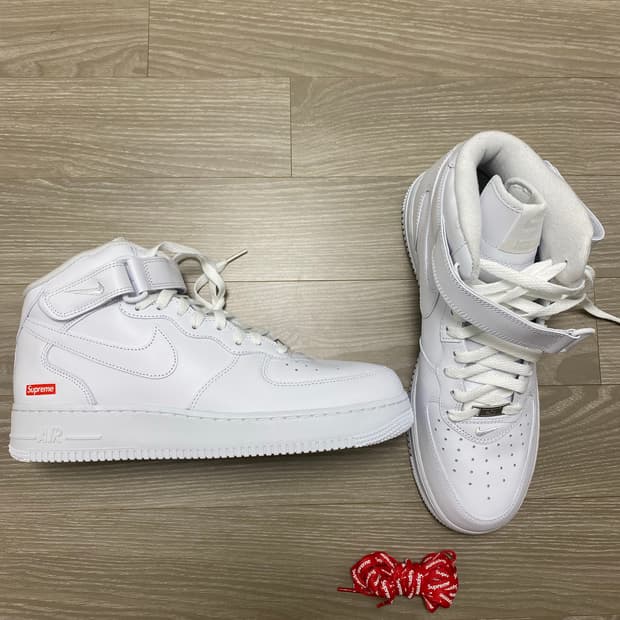 [290] 슈프림 포스 미드 새제품 판매합니다