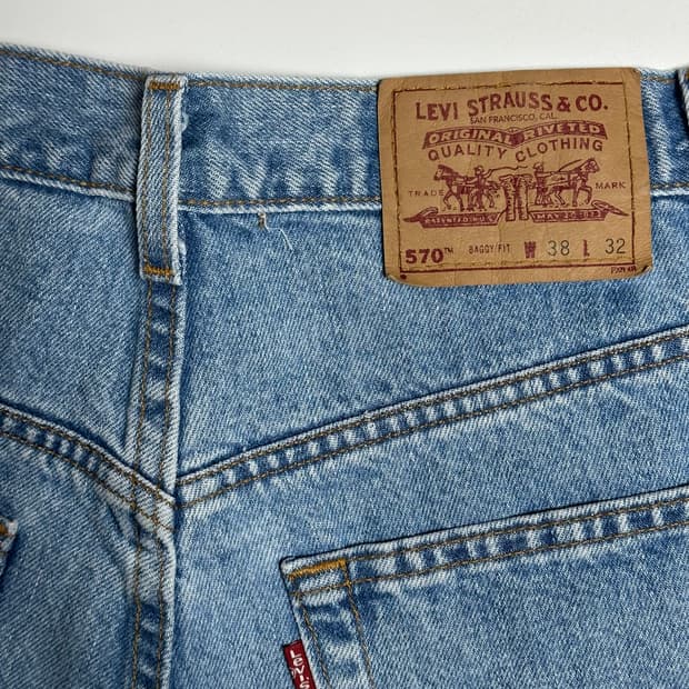 리바이스 570 배기핏 90s