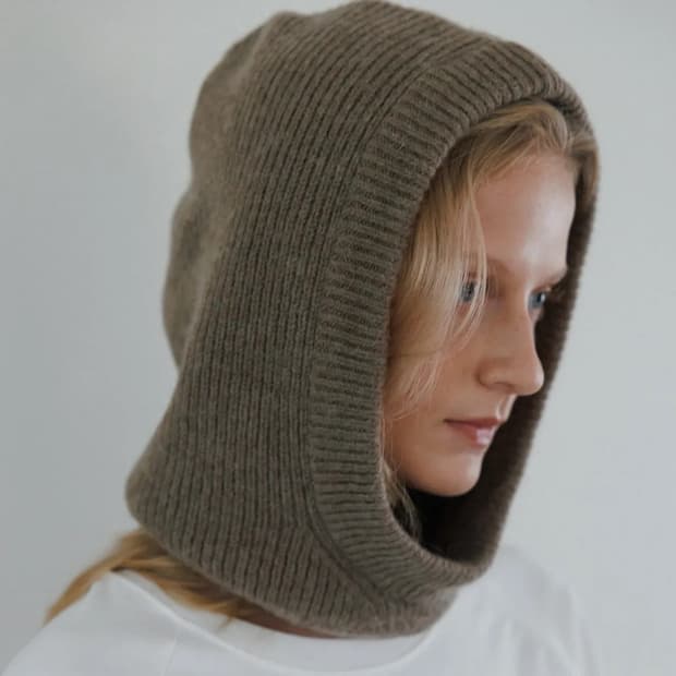 URAGO Alpaca wool balaclava